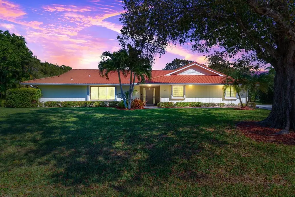 2341 NW Bay Colony Court Stuart FL 34994