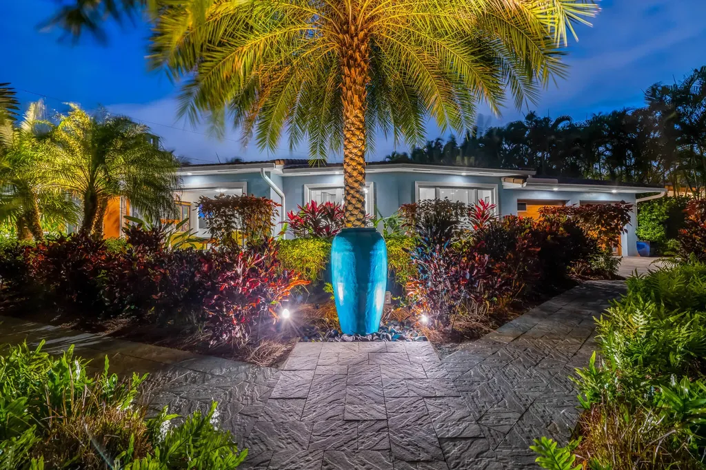 2024 Coral Gardens Drive Wilton Manors FL 33306