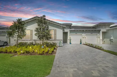 7005 Peters Lane Delray Beach FL 33446