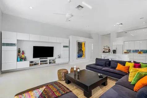 2384 NW 67th Street Boca Raton FL 33496