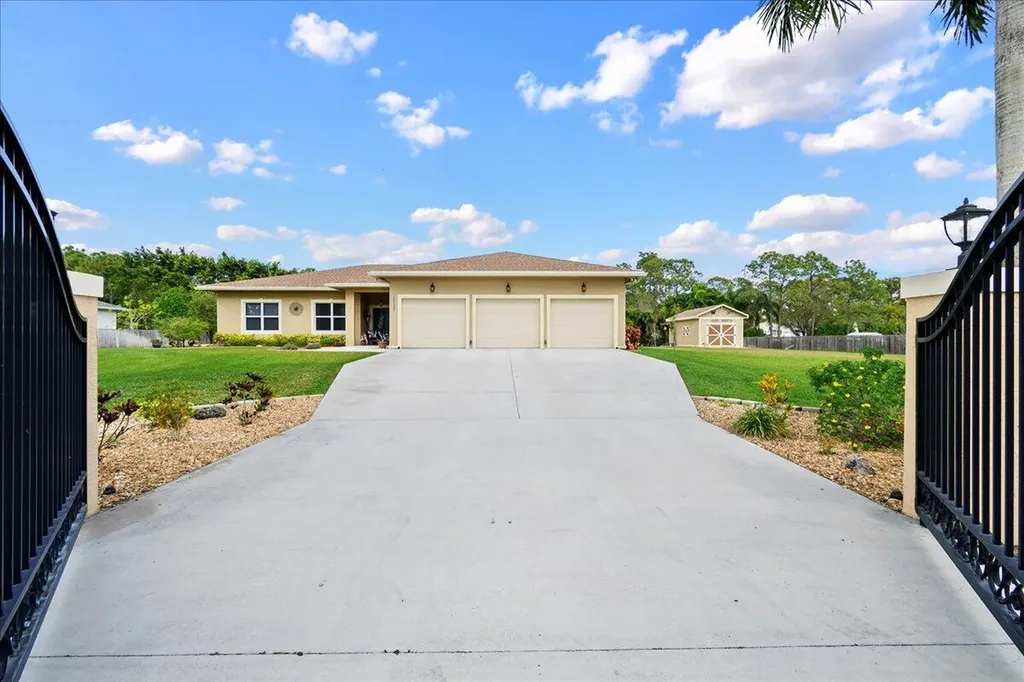 15535 Temple Boulevard Loxahatchee FL 33470