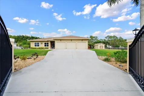 15535 Temple Boulevard Loxahatchee FL 33470