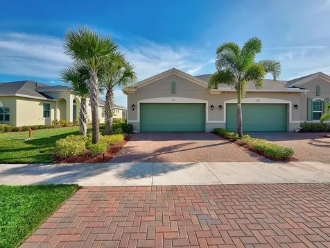11177 SW Winding Lakes Circle Port St Lucie FL 34987