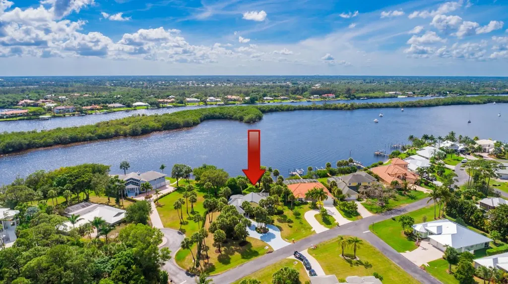 3341 SE River Vista Drive Port St Lucie FL 34952