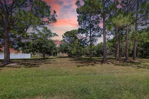 520 SE Cliff Road Port St Lucie FL 34984