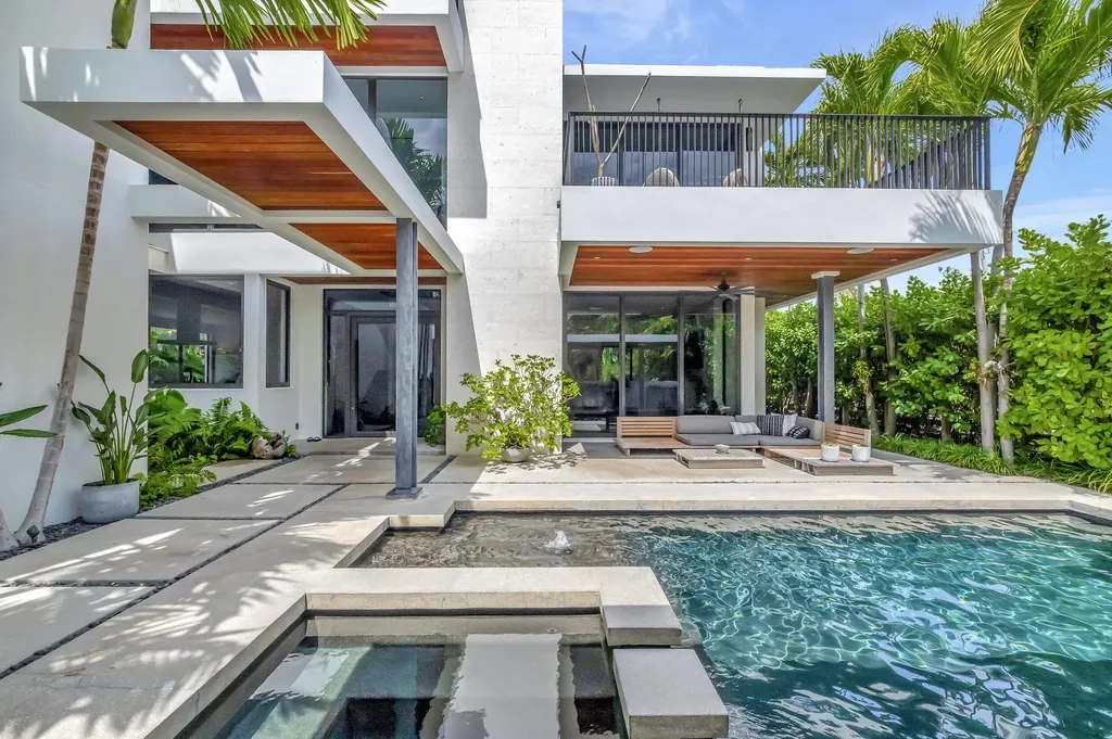 3421 Beacon Street Pompano Beach FL 33062