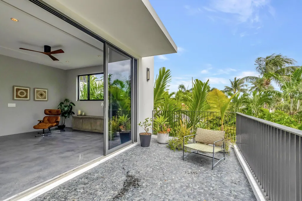 3421 Beacon Street Pompano Beach FL 33062