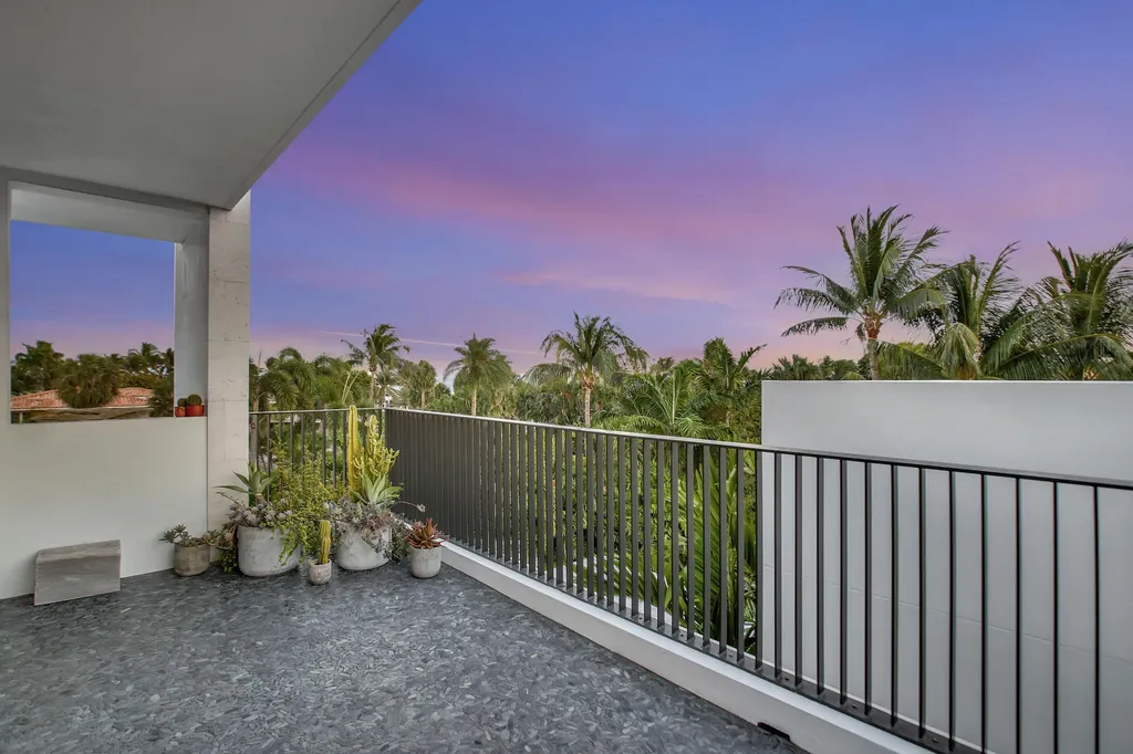 3421 Beacon Street Pompano Beach FL 33062