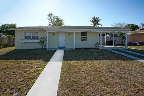 775 SE Solaz Avenue Port St Lucie FL 34983