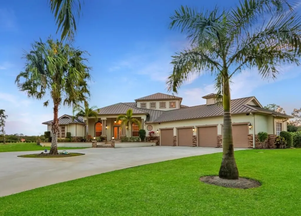 10200 SW Tarzan Terrace Palm City FL 34990
