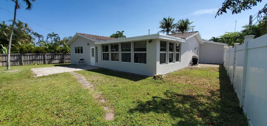 1199 W Camino Real Boca Raton FL 33486