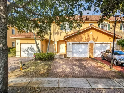 6453 Catalina Lane Tamarac FL 33321