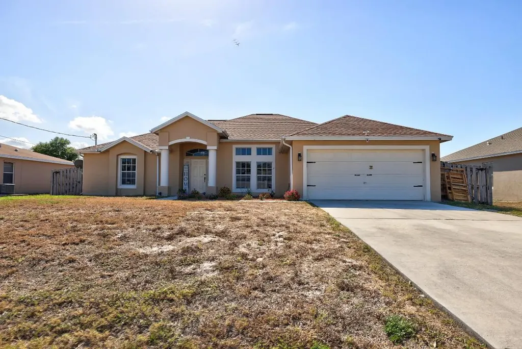 4214 SW Jarmer Road Port St Lucie FL 34953