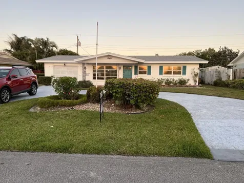 419 Poplar Avenue Port St Lucie FL 34952