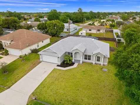 1431 SW Dimperio Avenue Port St Lucie FL 34953