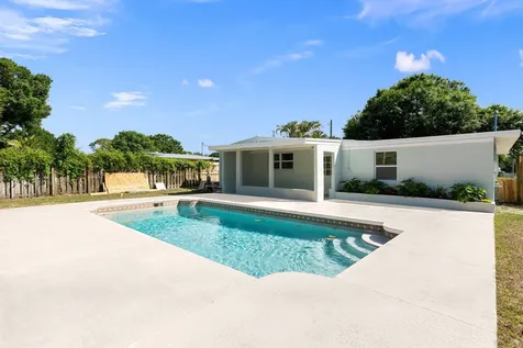 1608 Yosemite Court Fort Pierce FL 34982