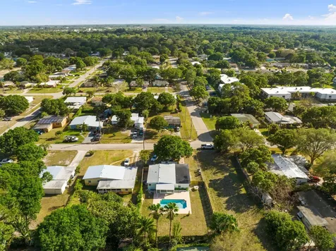 1608 Yosemite Court Fort Pierce FL 34982