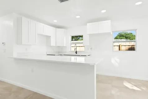 1608 Yosemite Court Fort Pierce FL 34982