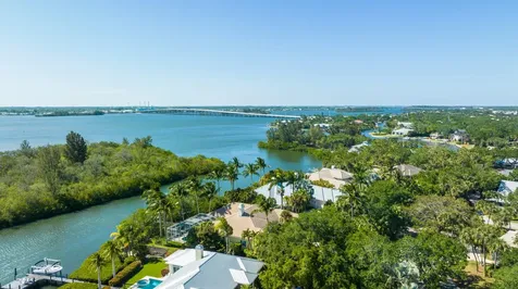 1361 Indian Mound Trail Vero Beach FL 32963