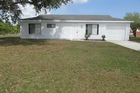 2148 SE East Dunbrooke Circle Port St Lucie FL 34952
