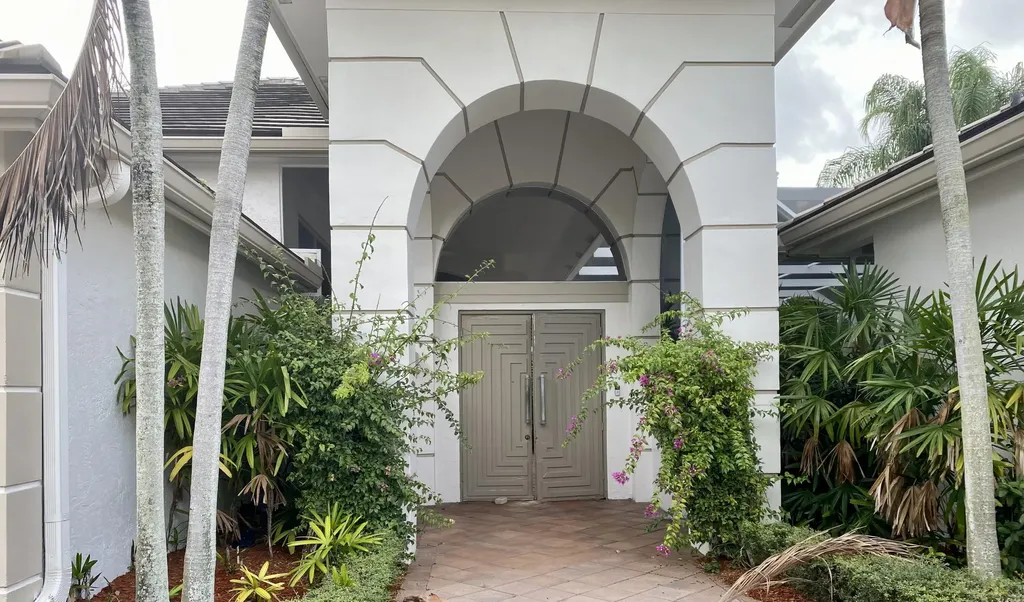 7064 Mandarin Drive Boca Raton FL 33433