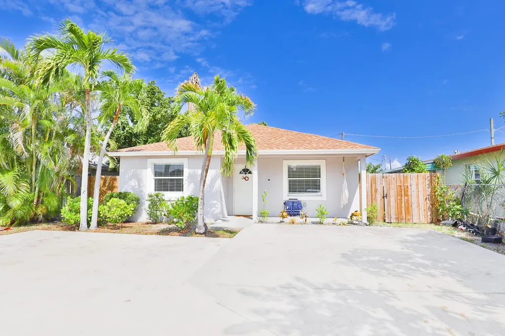 6120 N Dixie Highway Boca Raton FL 33487