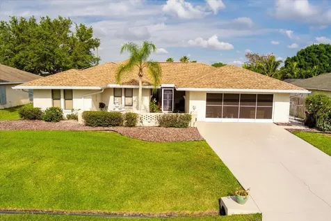 786 NE Jordan Terrace Port St Lucie FL 34983
