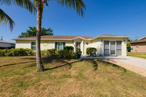 1944 SW Taurus Lane Port St Lucie FL 34984