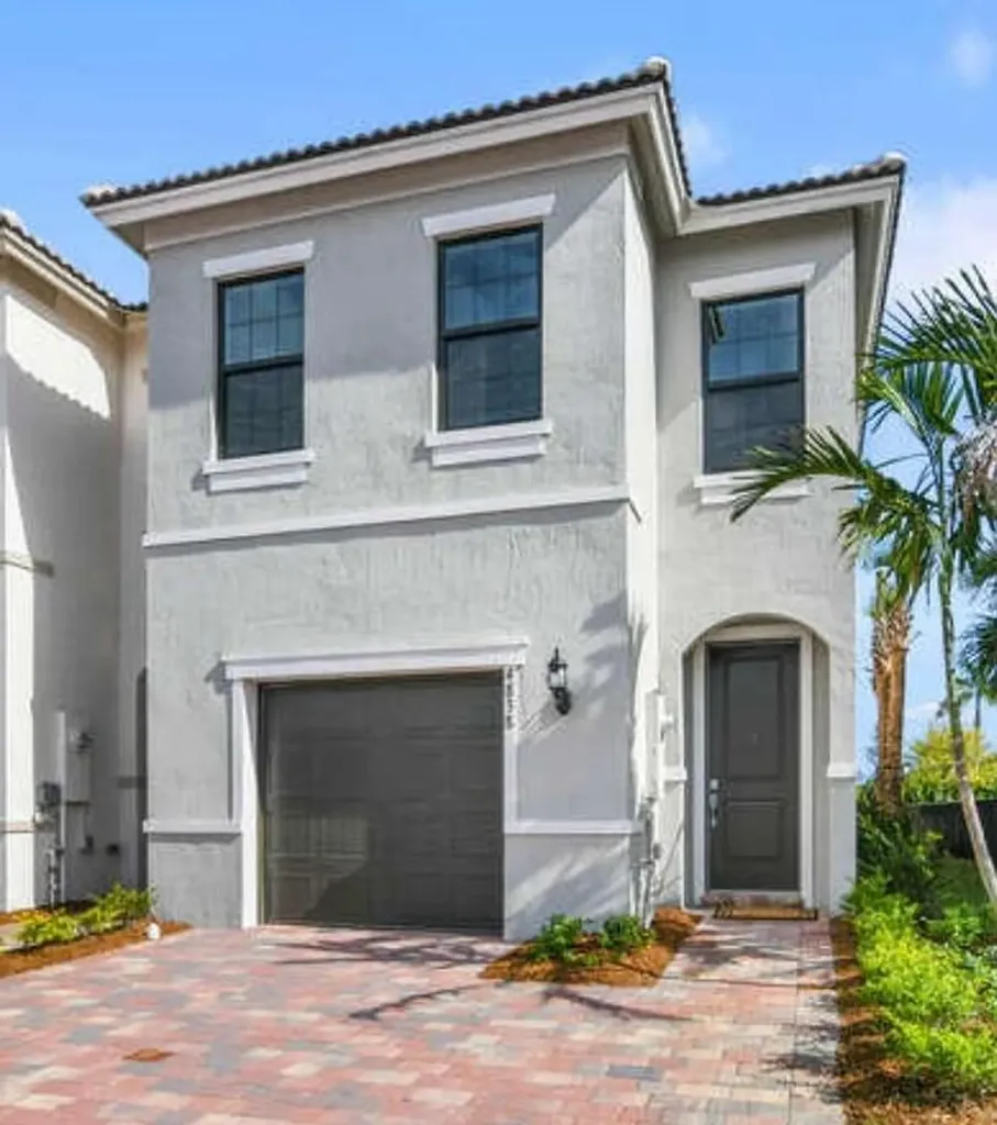 4836 Chantilly Road Lake Worth FL 33467