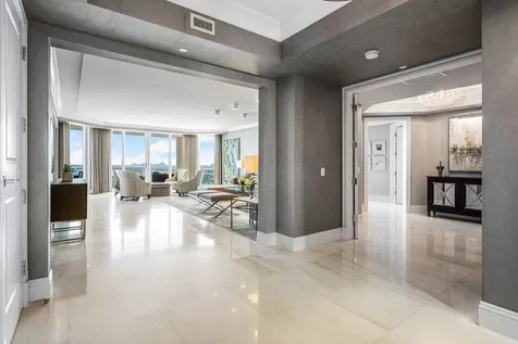 2700 N Ocean Drive Riviera Beach FL 33404