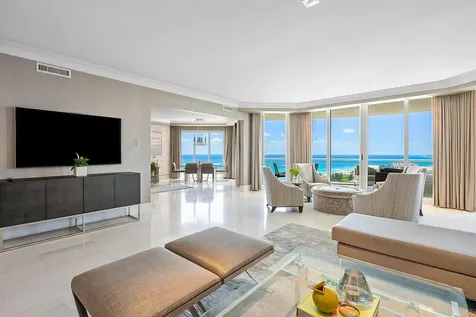 2700 N Ocean Drive Riviera Beach FL 33404