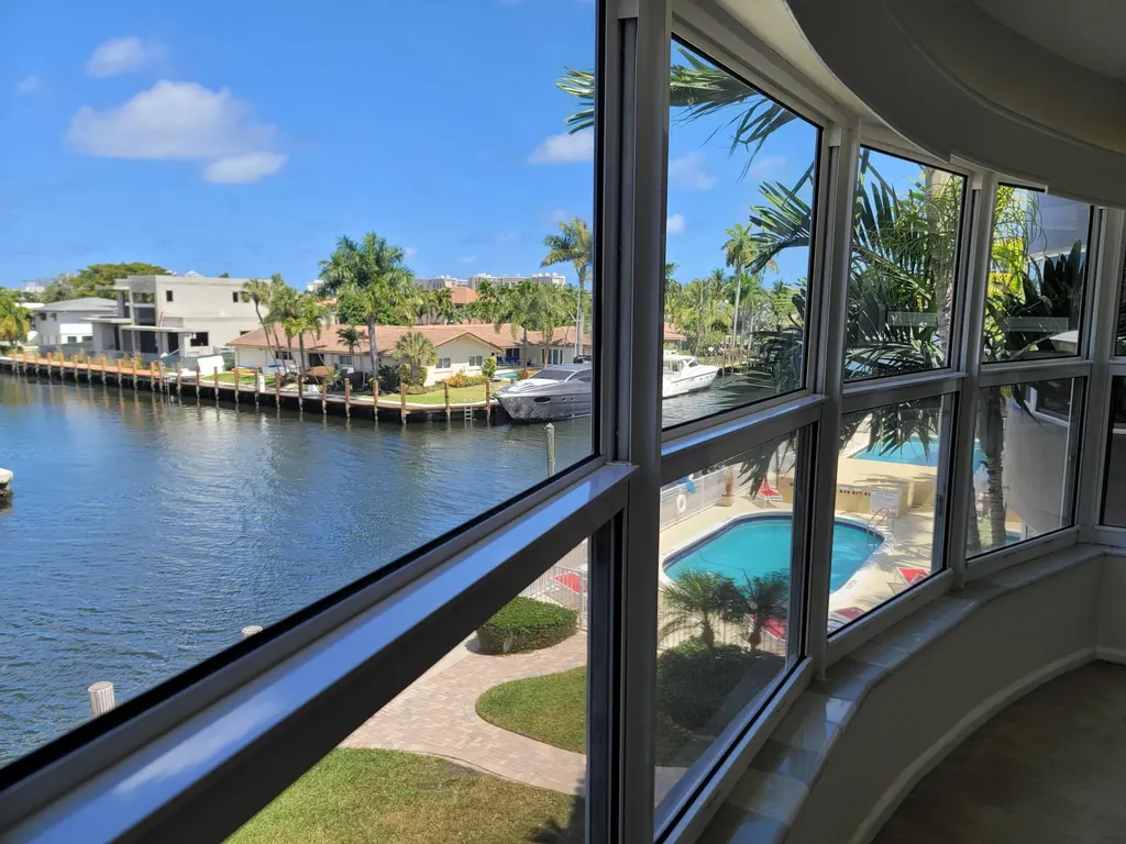 3031 NE 51st Street Fort Lauderdale FL 33308