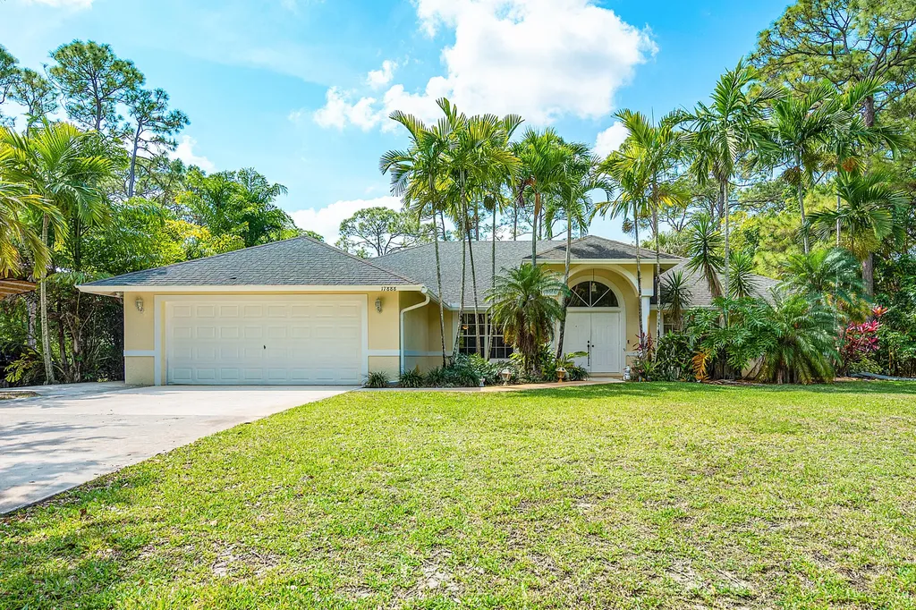 17888 67th Court N Loxahatchee FL 33470