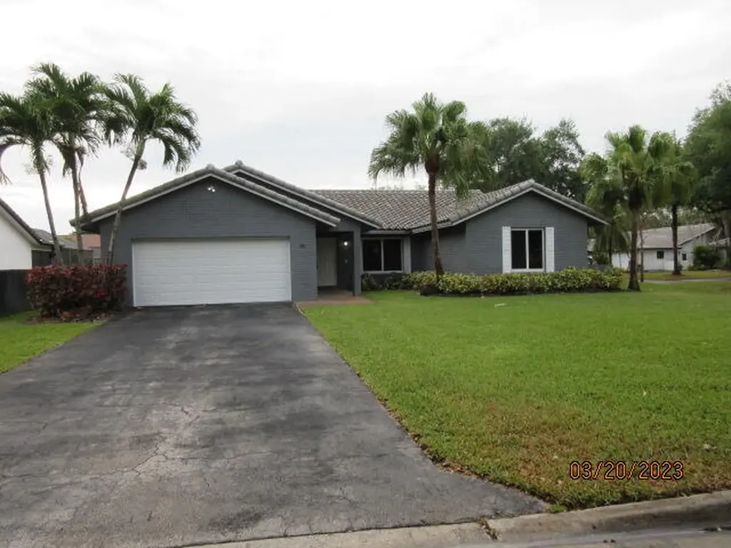5611 NW 89th Avenue Coral Springs FL 33067