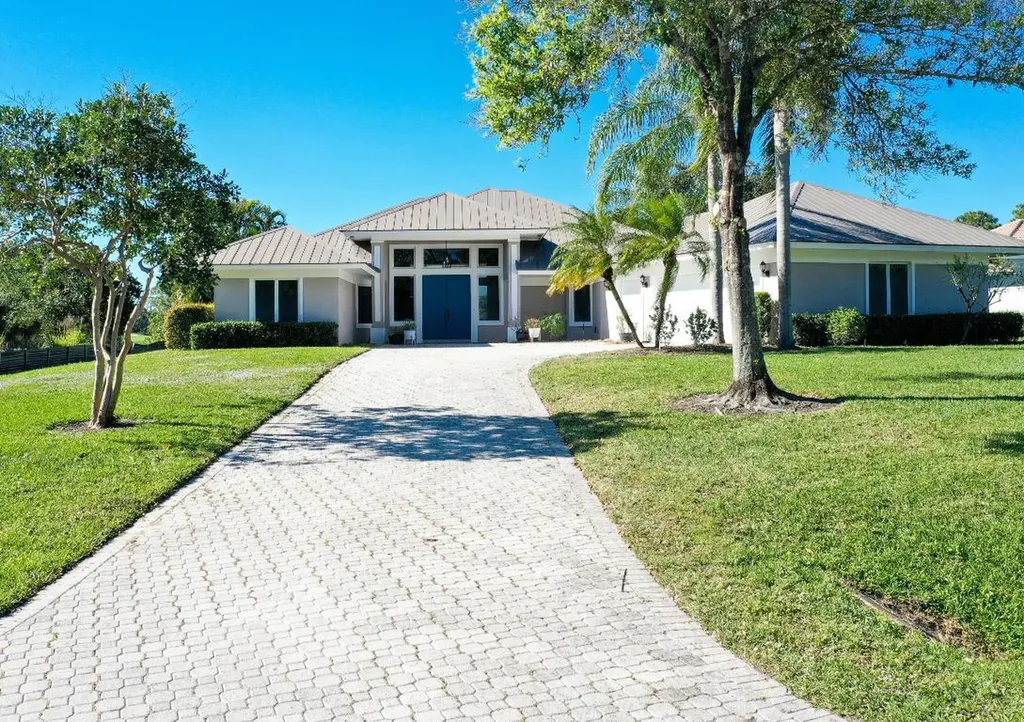 884 SW Squire Johns Lane Palm City FL 34990