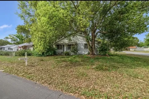 5719 13th Street Zephyrhills FL 33542