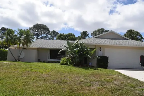 742 SE Starflower Avenue Port St Lucie FL 34983