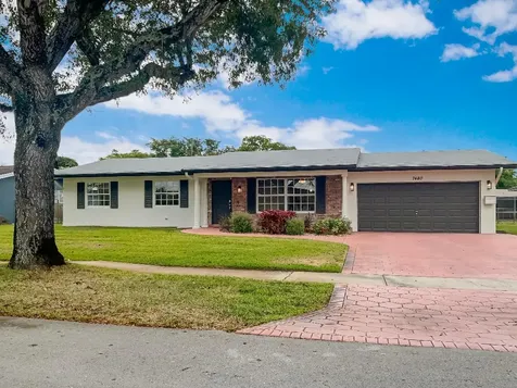7480 NW 13th Court Plantation FL 33313