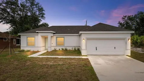 1001 SW Mccracken Avenue Port St Lucie FL 34953