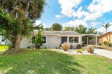 912 SE Lake Street Stuart FL 34994