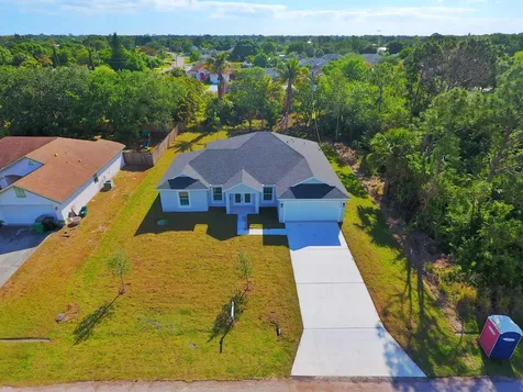 2255 SE Lucaya Street Port St Lucie FL 34952