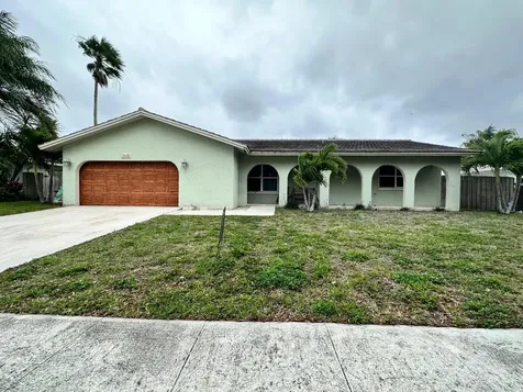2618 NW 32nd Street Boca Raton FL 33434