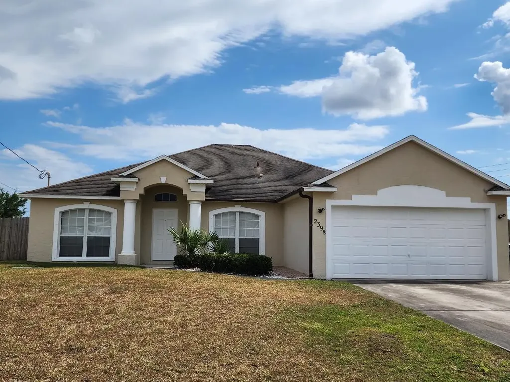2398 SW Plum Court Port St Lucie FL 34953