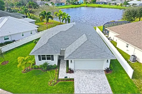 4652 Paladin Circle Vero Beach FL 32967