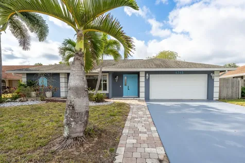 1715 22nd Avenue N Lake Worth Beach FL 33460