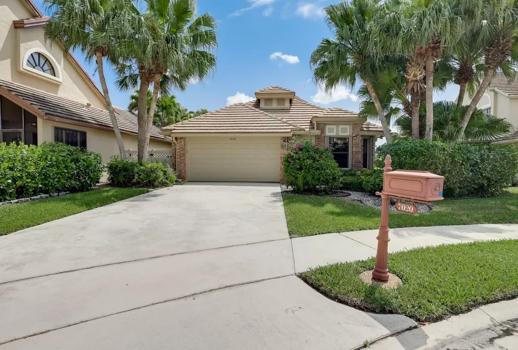 7020 Bitterbush Place Boynton Beach FL 33472