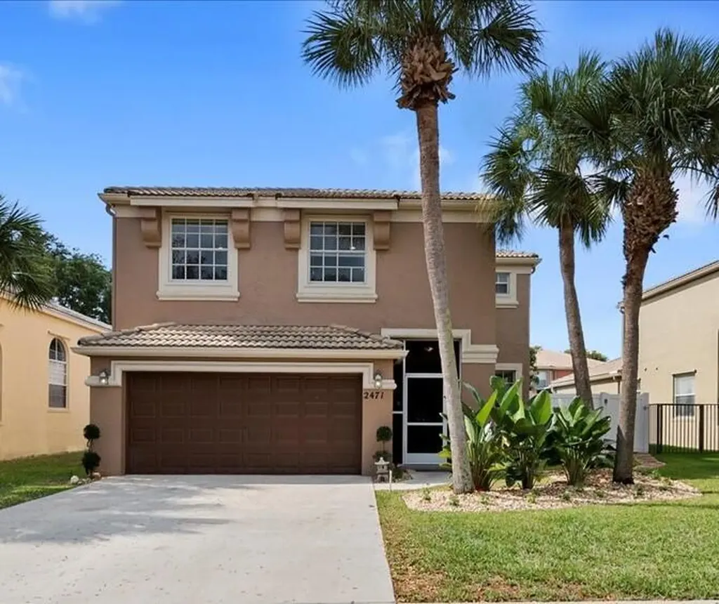 2471 Westmont Lane Royal Palm Beach FL 33411