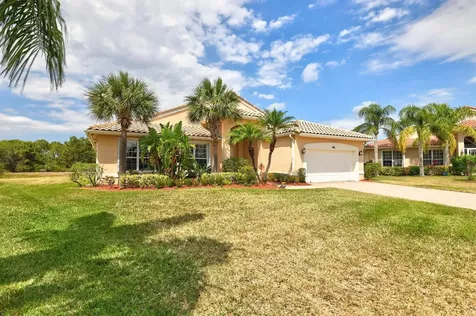 308 NW Bayside Court Port St Lucie FL 34986