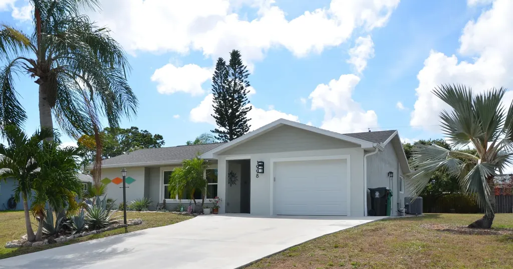 1998 SE Crowberry Drive Port St Lucie FL 34983
