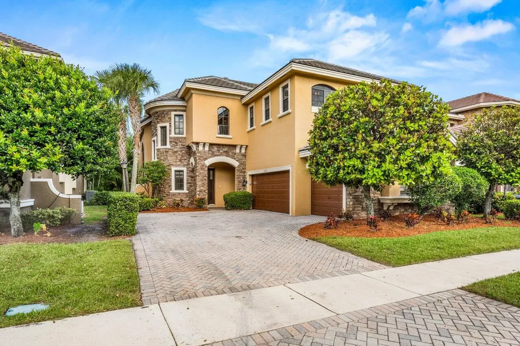 10293 Medicis Place Wellington FL 33449